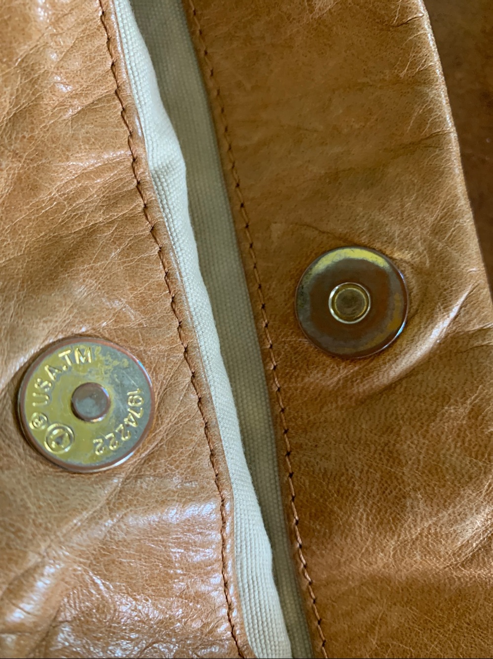 Tory Burch Dena Tan Leather Foldover Bag - Picture 6 of 7